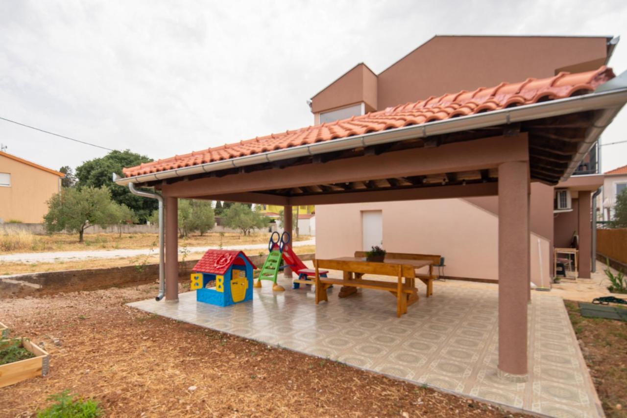 Apartman L&A Leilighet Biograd Na Moru Eksteriør bilde