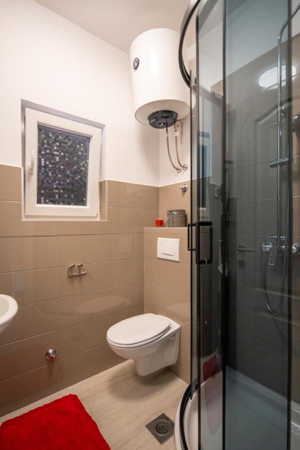 Apartman L&A Leilighet Biograd Na Moru Eksteriør bilde