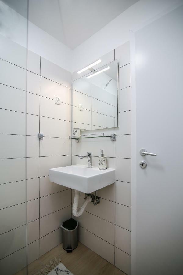 Apartman L&A Leilighet Biograd Na Moru Eksteriør bilde